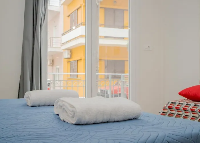 The 3 Brothers' Apts