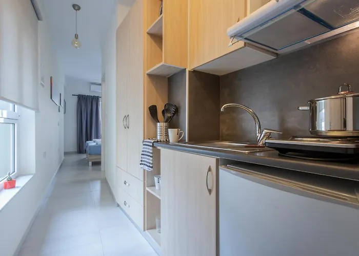 The 3 Brothers' Apts חאניה