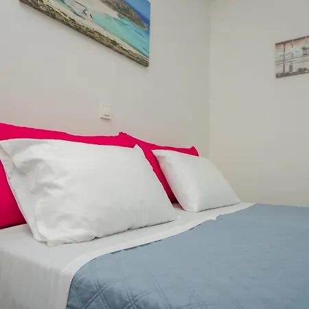 The 3 Brothers' Apts Chania (Crete)