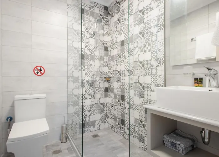 The 3 Brothers' Apts Vendégház