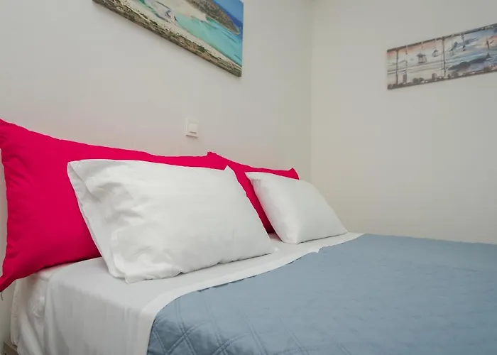 The 3 Brothers' Apts Chania (Crete)