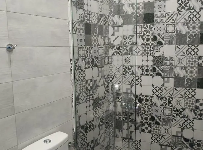 The 3 Brothers' Apts