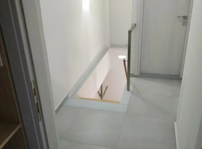 The 3 Brothers' Apts 4*